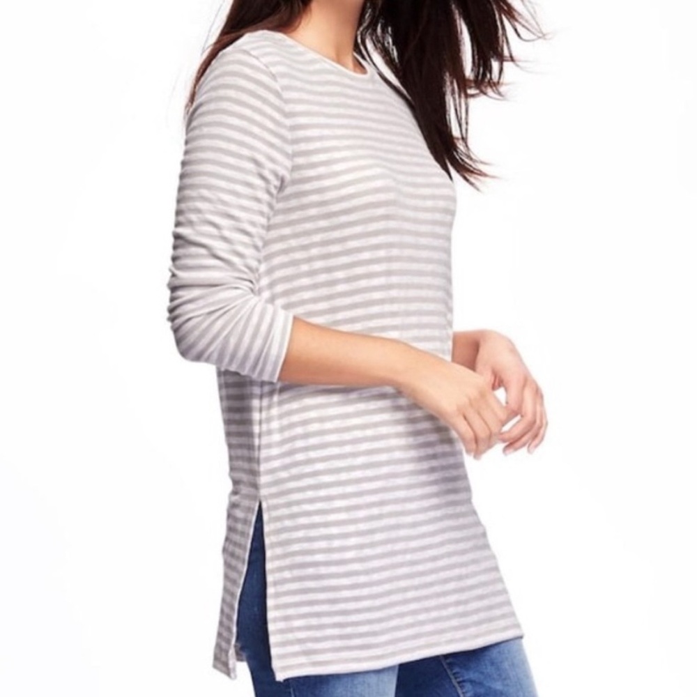 Old Navy neutral stripe tunic shirt